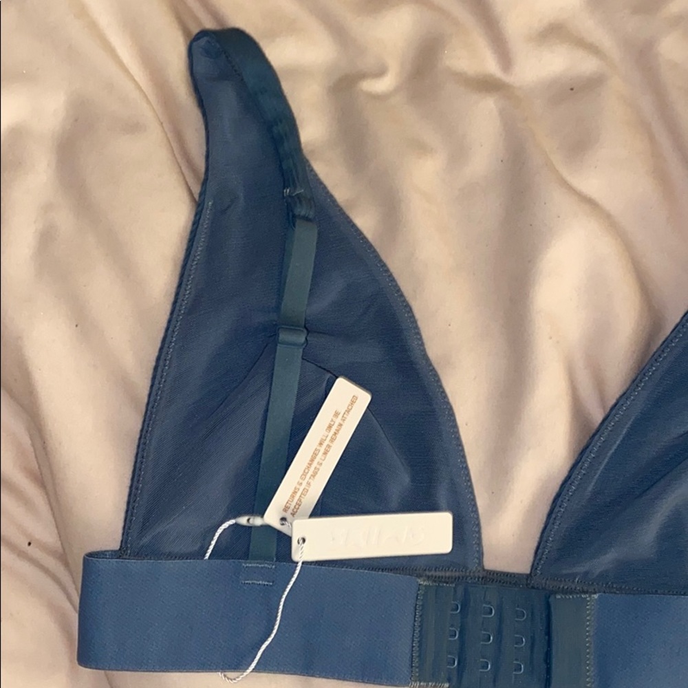 SKIMS cotton plunge triangle bra NEW - Picture 3 of 4